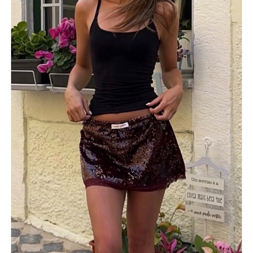 NEW Hand Over Leo Burgundy Sequin Mini Skirt Lace Trim Sparkle Party Holiday